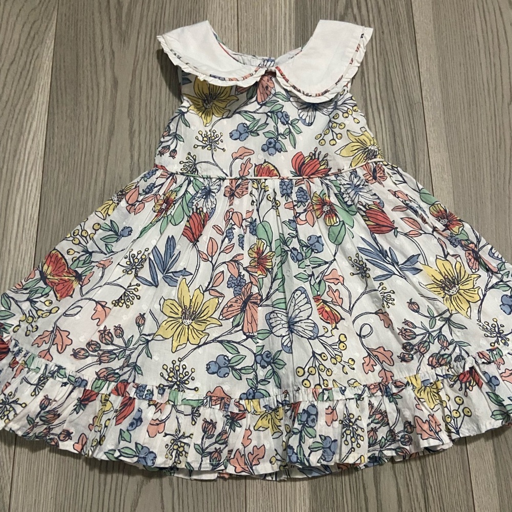 Cupcakes and Cashmere Floral Dress Size 12 Months